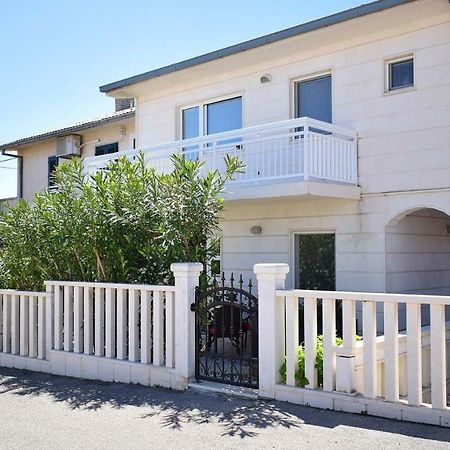 Apartments Summer Трогир Екстериор снимка
