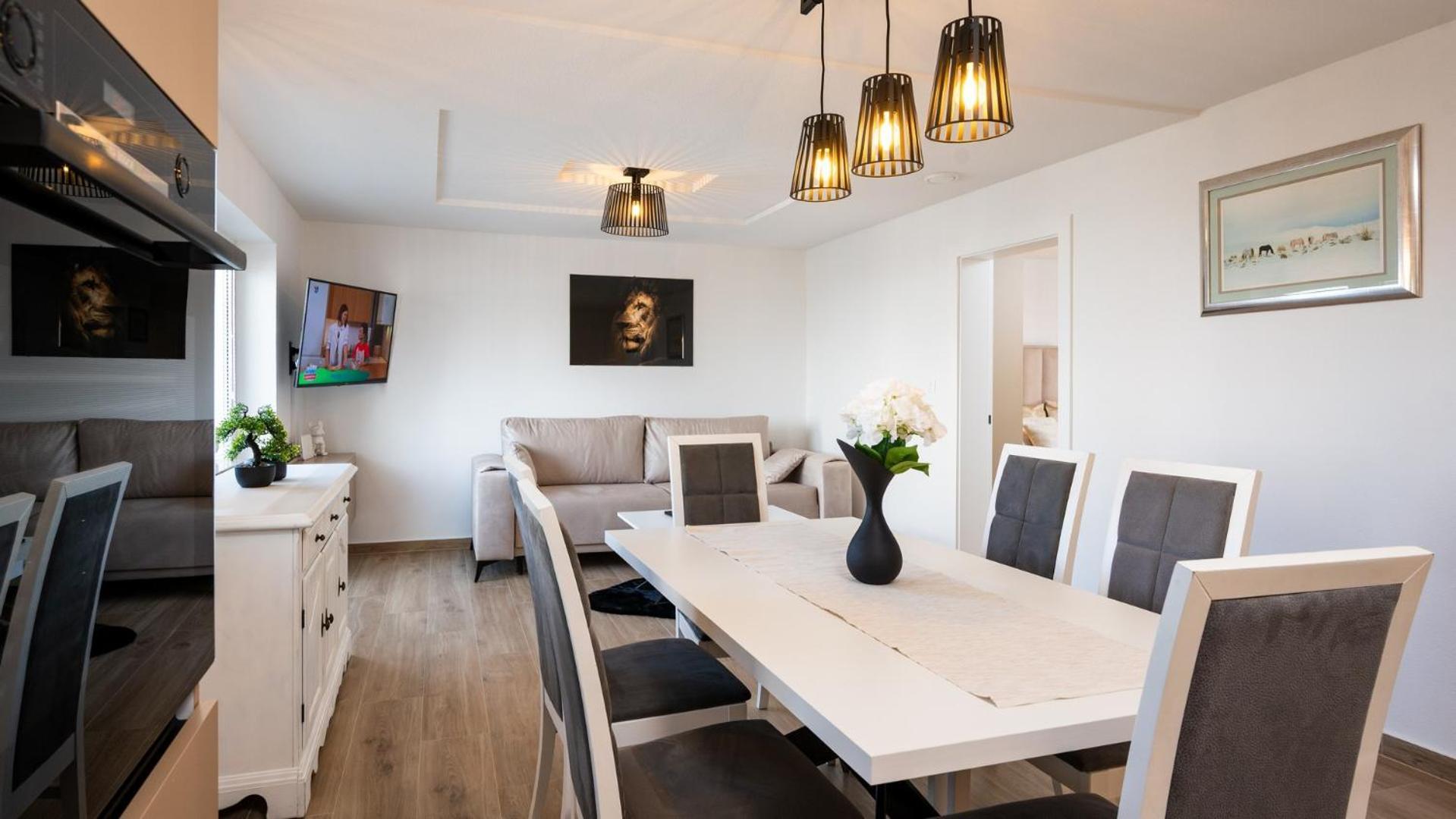 Apartments Summer Трогир Екстериор снимка
