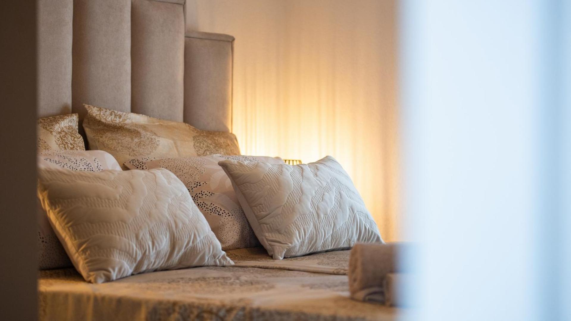 Apartments Summer Трогир Екстериор снимка